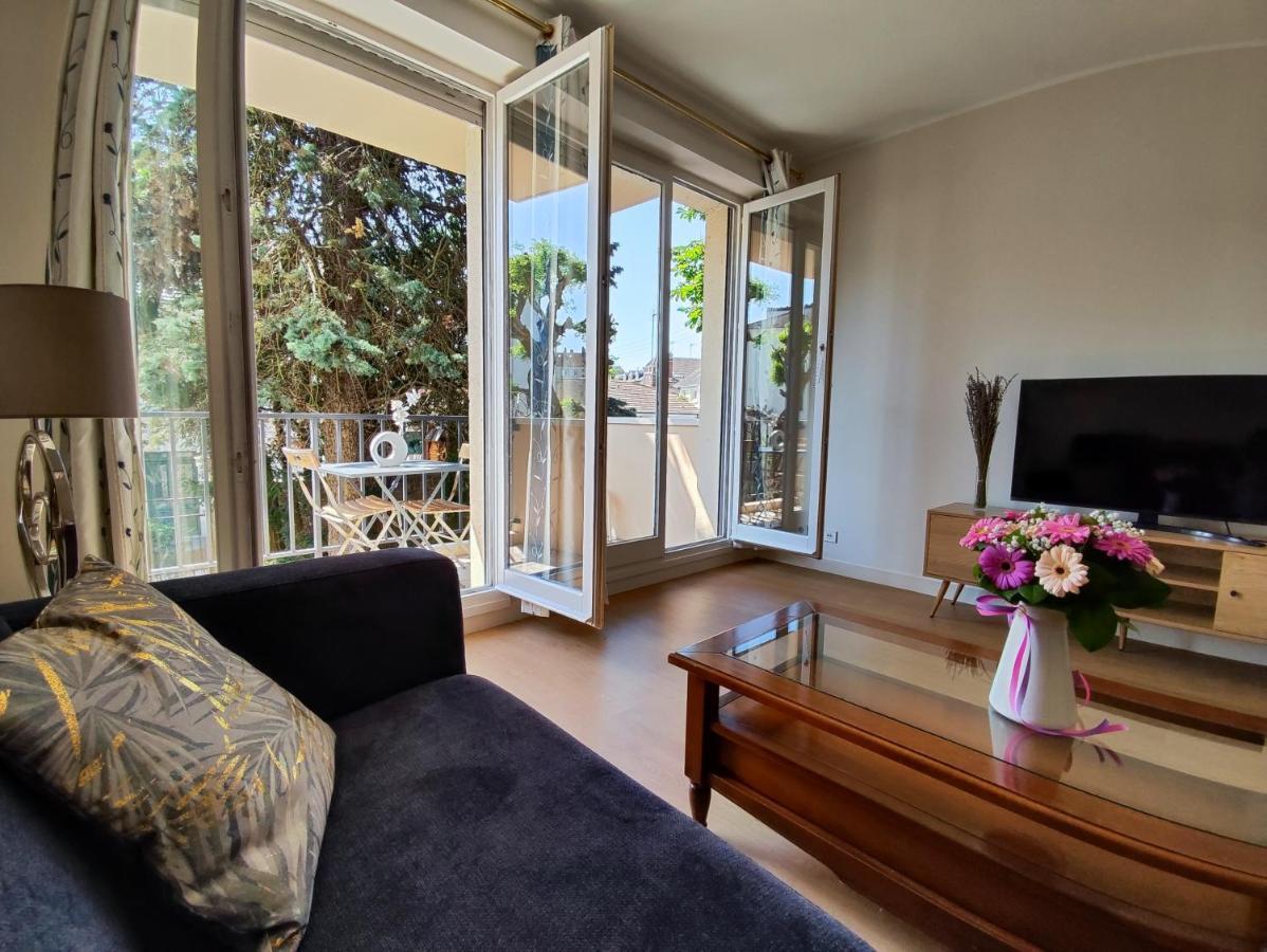 שנטילי Tres Belle Appartement Lumineuse Spacieux מראה חיצוני תמונה